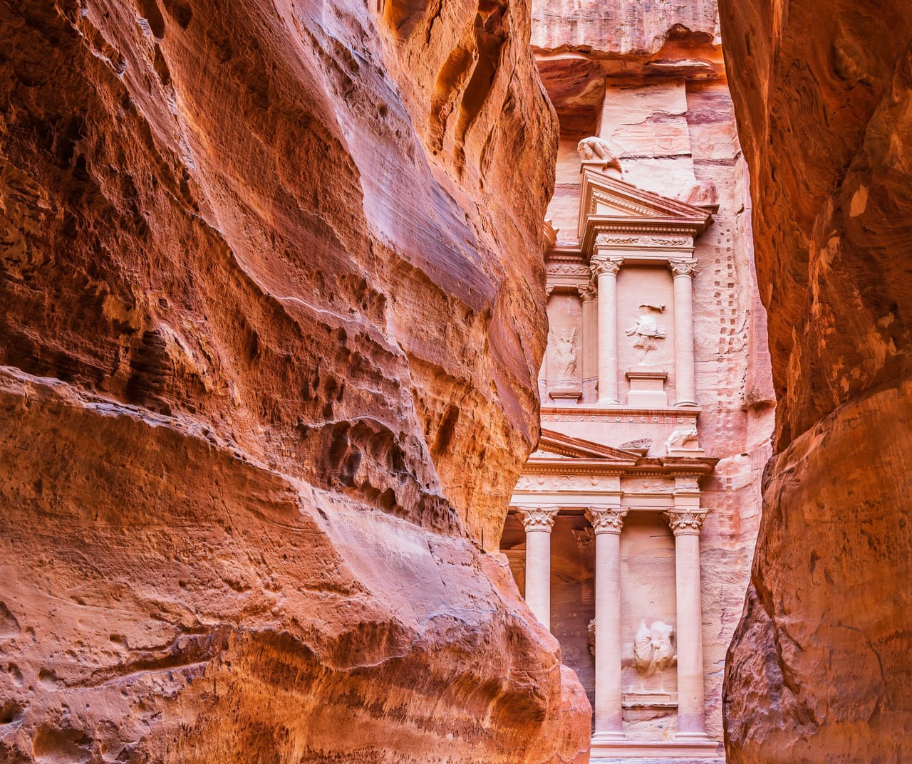 PRZYLOT DO JORDANII