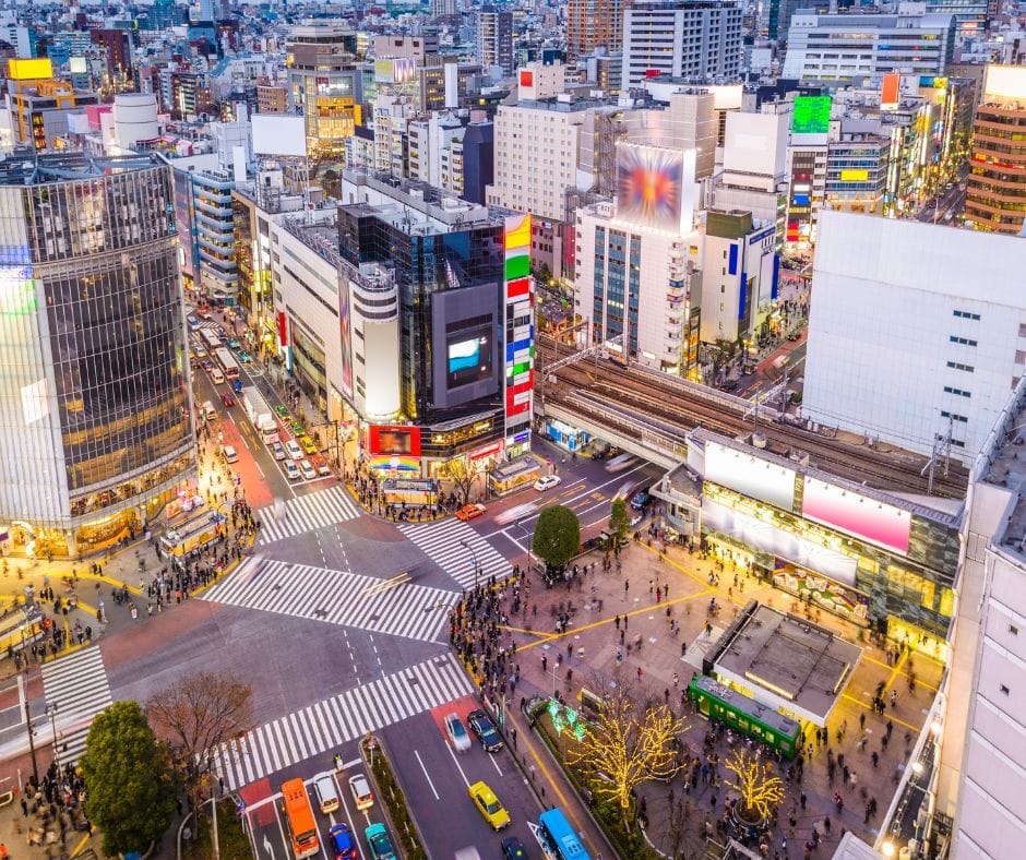 ZWIEDZANIE TOKYO