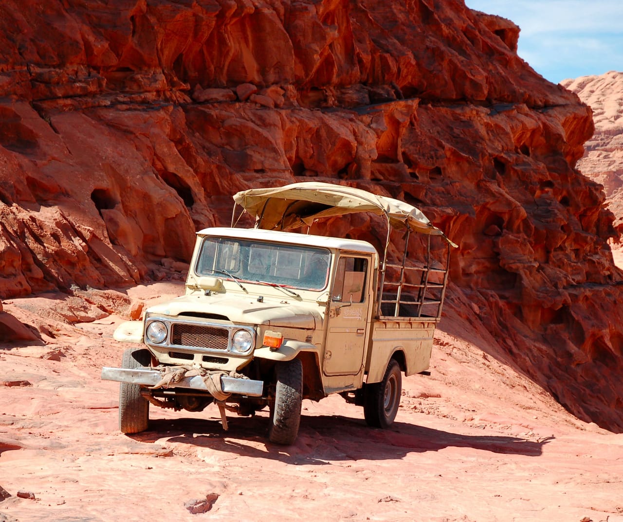 SAFARI PO PUSTYNI WADI RUM